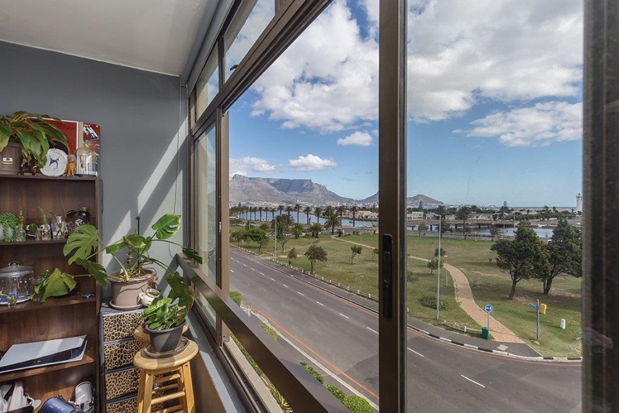 1 Bedroom Property for Sale in Milnerton Western Cape